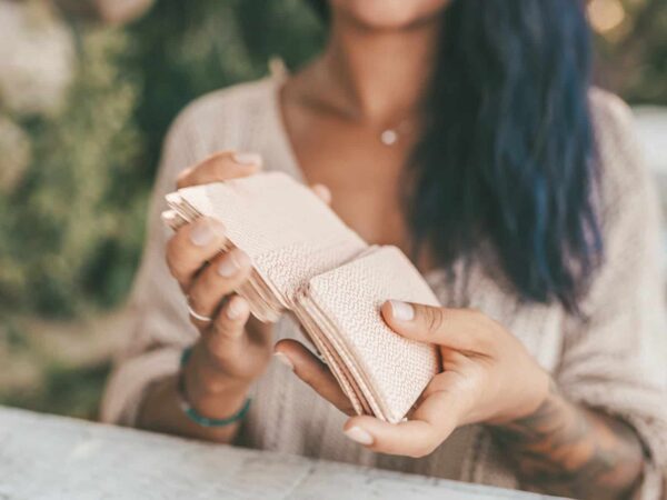 Wie Medien Esoterik zum Mainstream machen